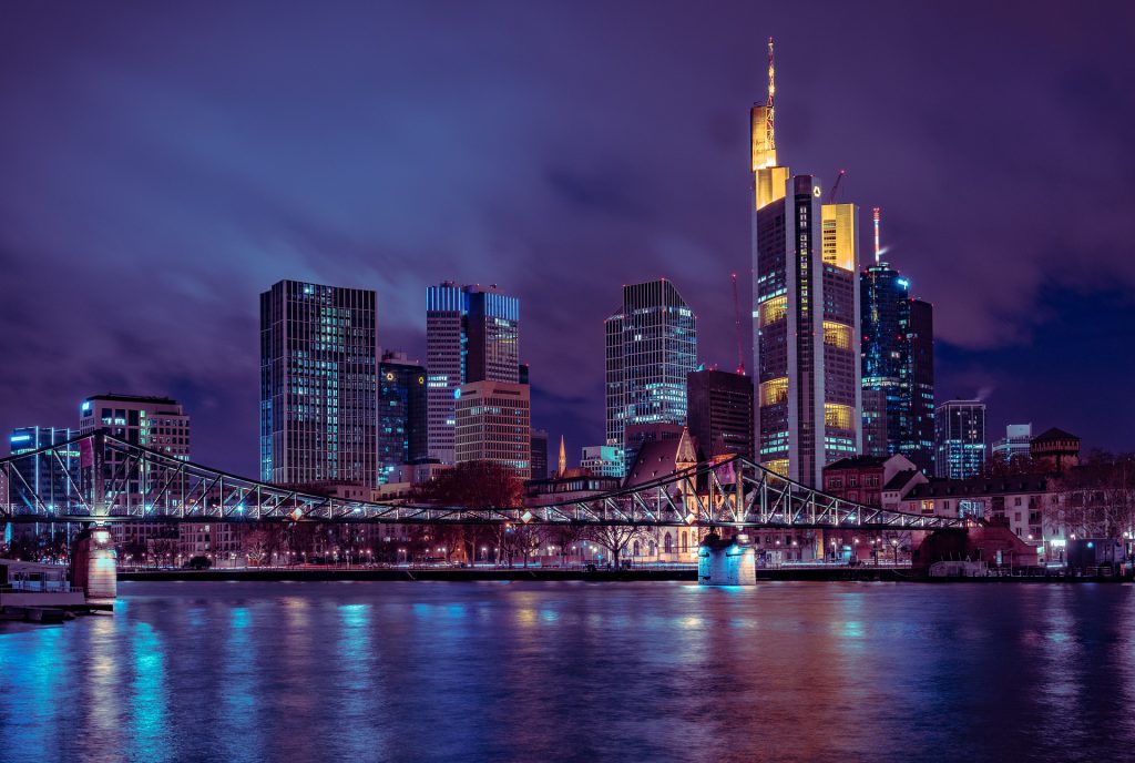 Hotel Frankfurt - Frankfurther Skyline
