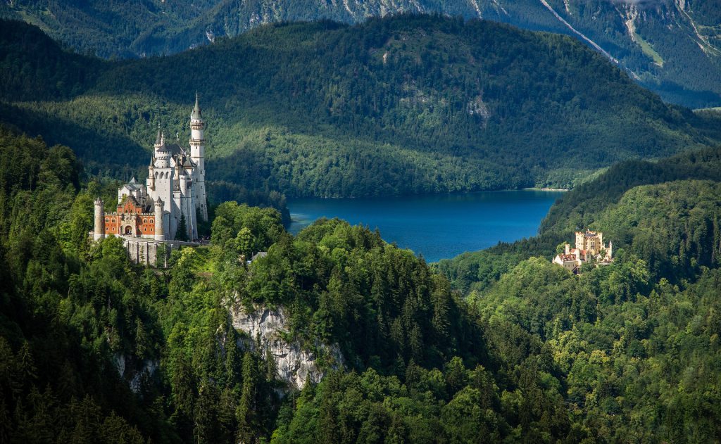 Schloss in Bayern - Hotel in Regenstauf suchen und finden