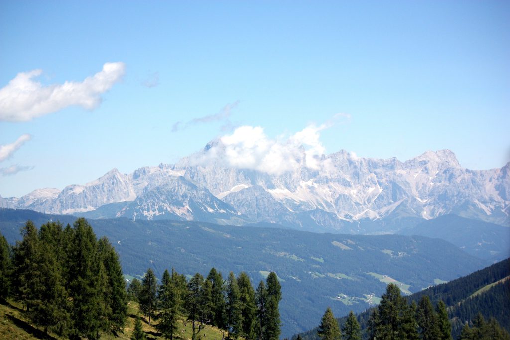 Östereichische Alpen bei Flachau, im Land Salzburg